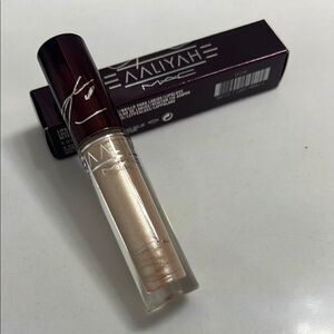NEW in box! MAC Cosmetics Aaliyah Lipglass Brooklyn Born Lim Ed Collector’s Item